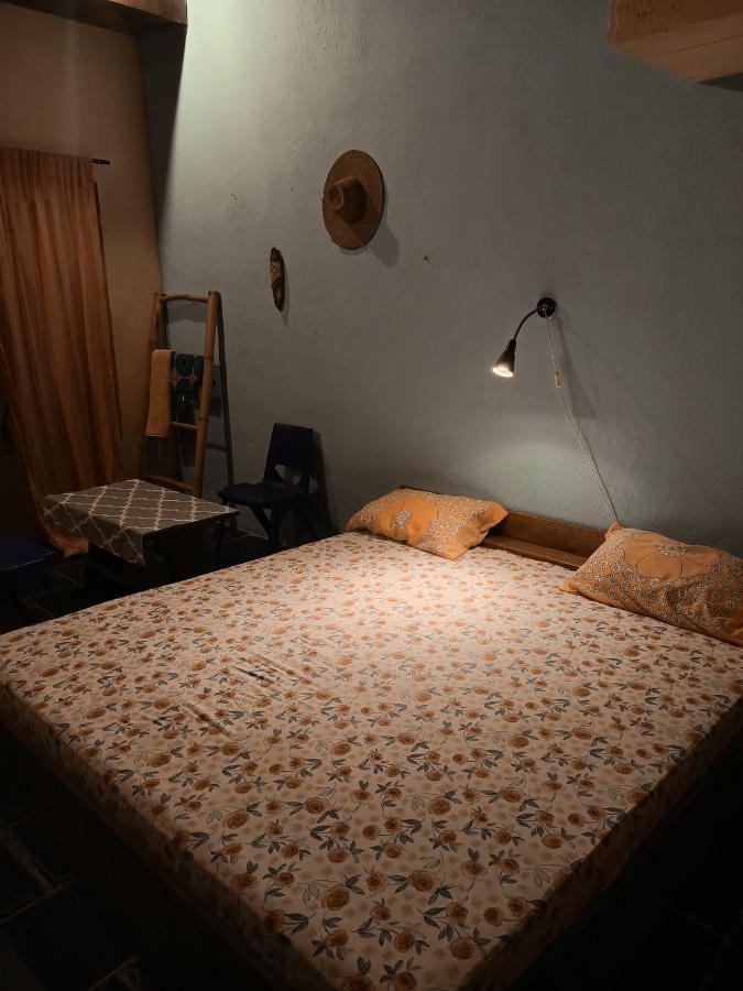 Scorpion Hill Lodge Busua エクステリア 写真