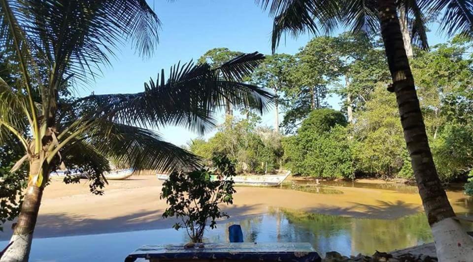 Scorpion Hill Lodge Busua エクステリア 写真